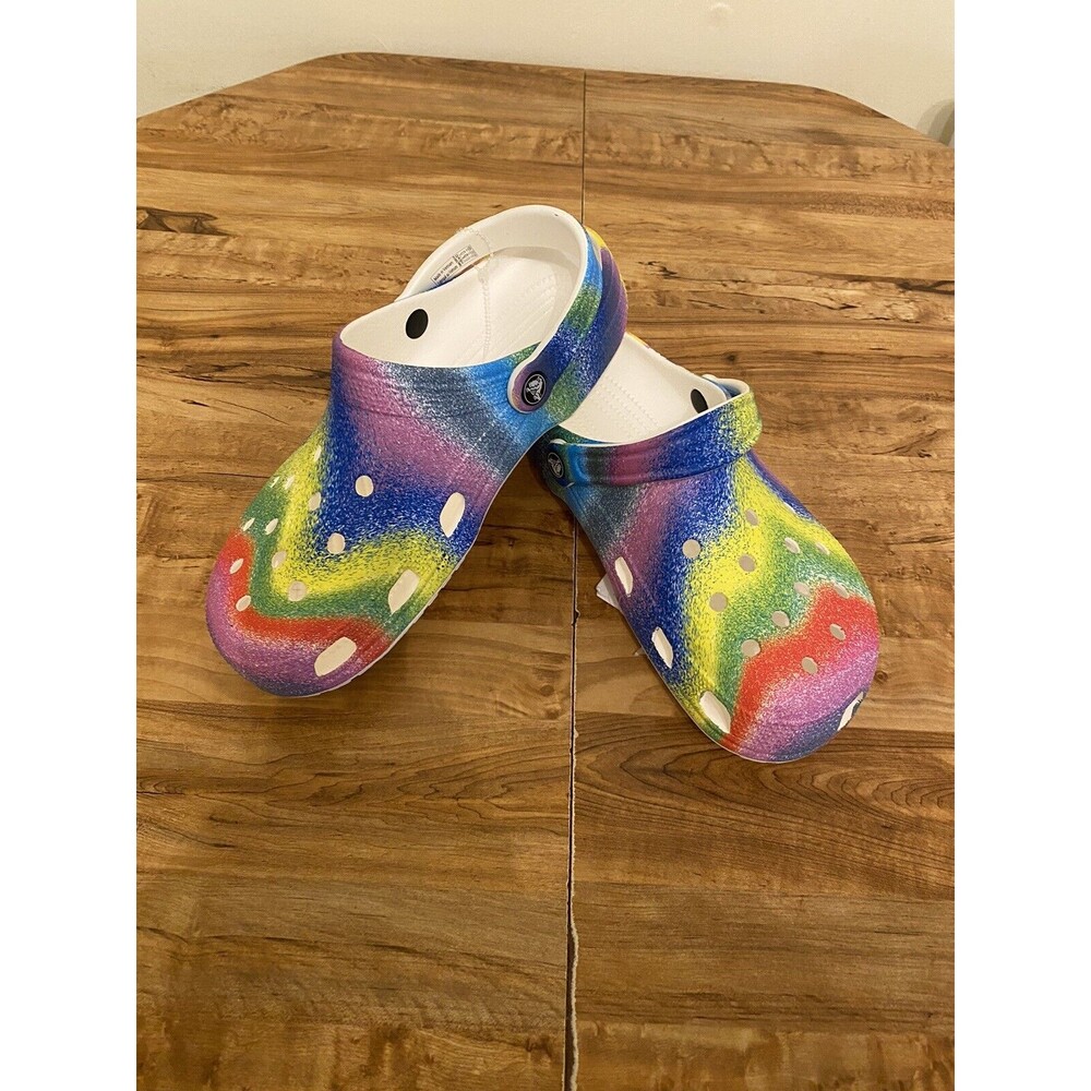 Crocs Clog Mens 8 Womens 10 Classic Spray Dye Rainbow Slip On Beach Festival